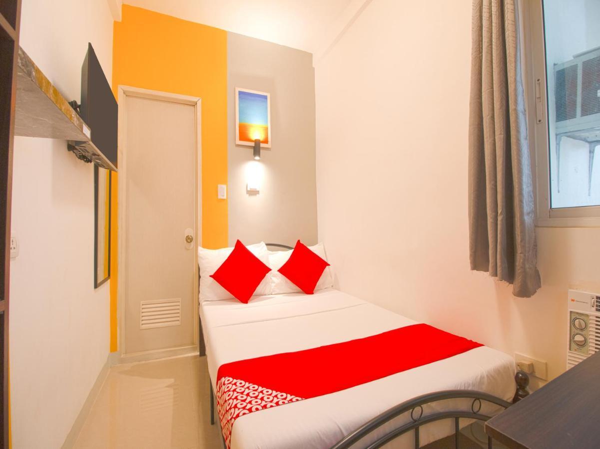 Hometel Barrio House Mactan Мактан Екстериор снимка