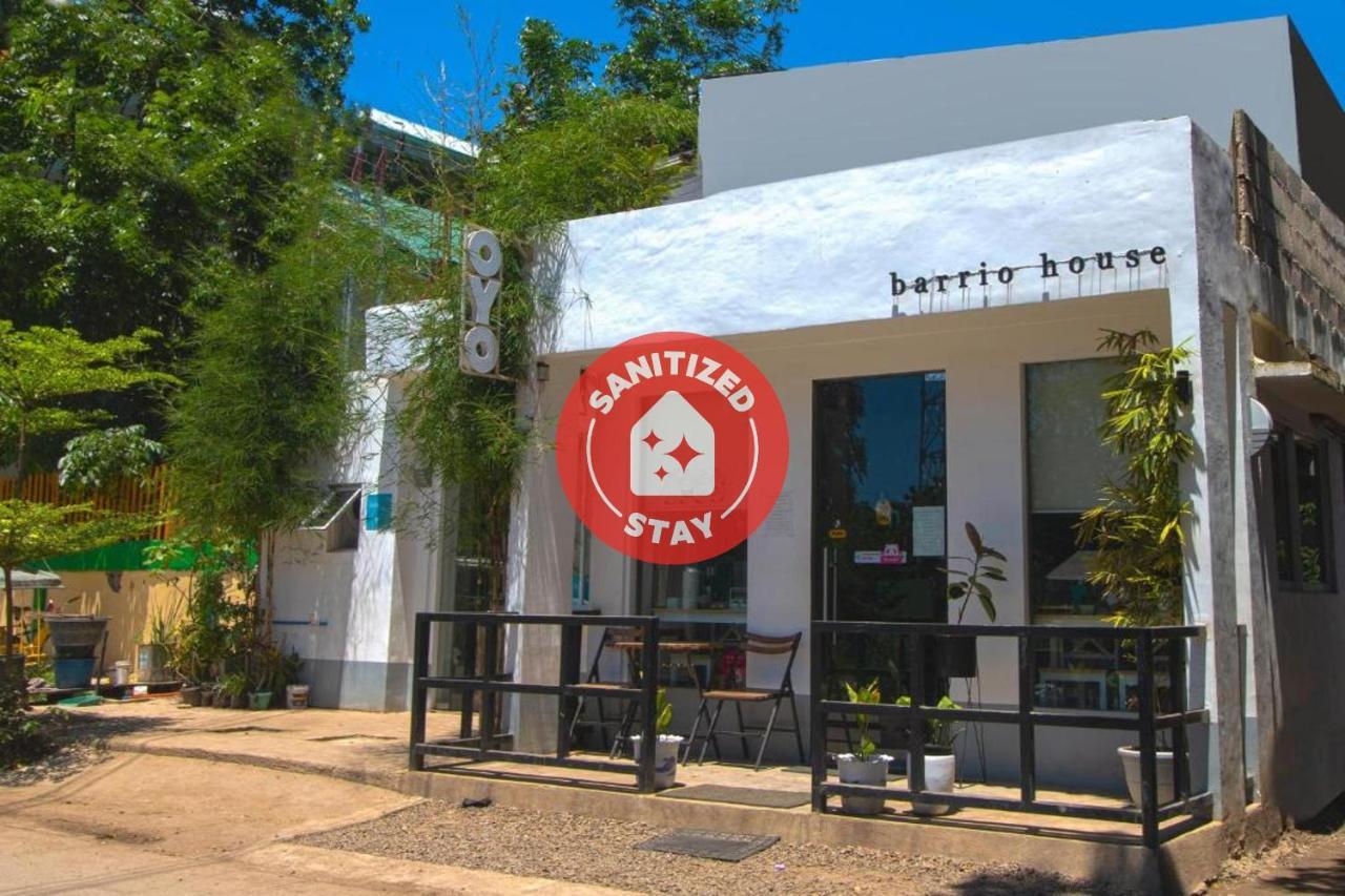 Hometel Barrio House Mactan Мактан Екстериор снимка